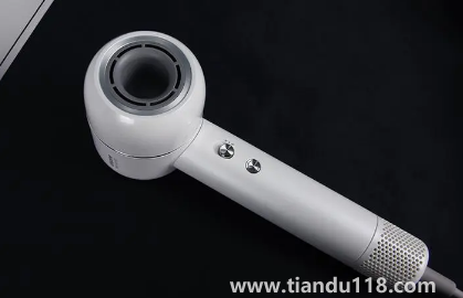 吹風(fēng)機(jī)線粗的好還是細(xì)的好1